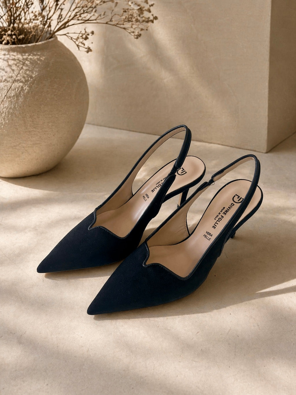 Chanel Divine follie